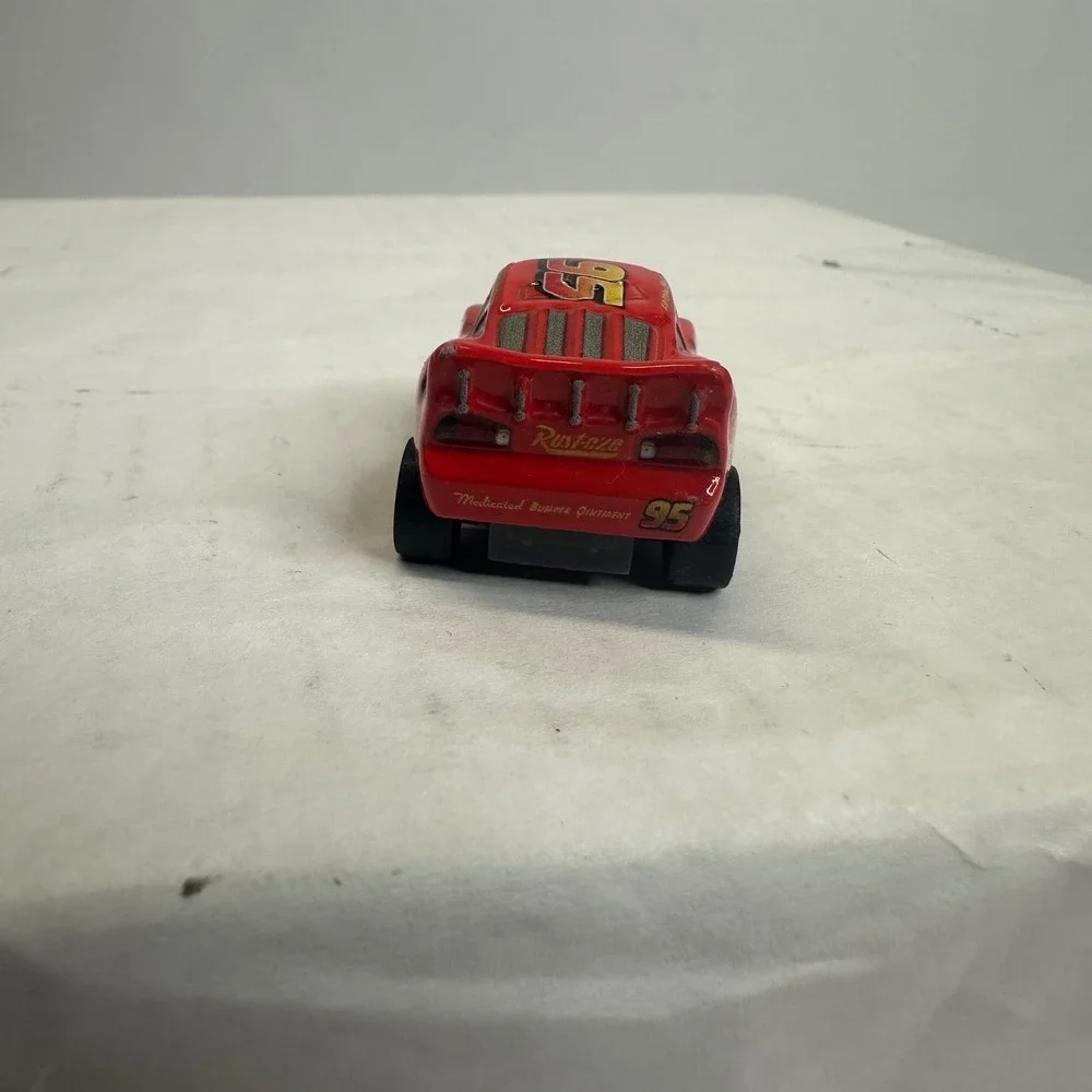 Mattel Disney Pixar Cars Lightning McQueen Mini Racer Red Rusteze 2016 Die-cast